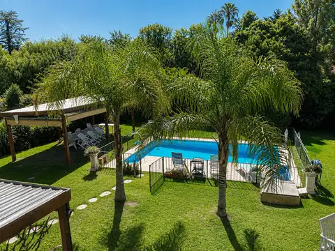 Casa en Alquiler de 4 dormitorios