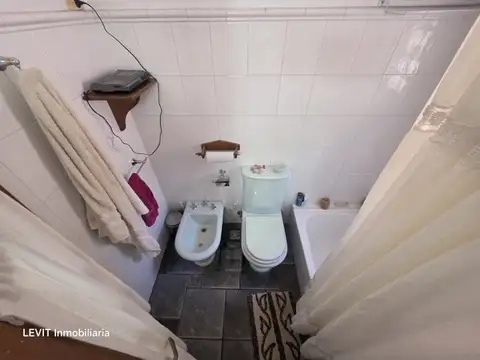 VENTA CASONA HISTÓRICA COLEGIALES SIN EXPENSAS COCHERA