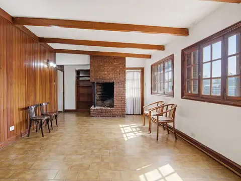 PH TRES AMBIENTES EN VENTA CENTRO DE BURZACO 