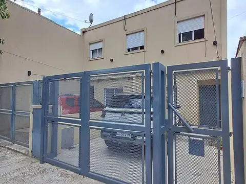 VENTA DUPLEX EEUU 1000 4 AMB COCHERA FLORIDA OESTE