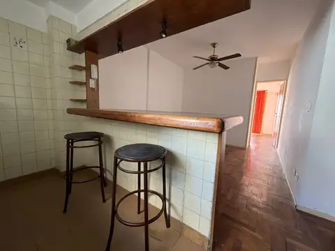 Luminoso y comodo 2 ambientes en venta