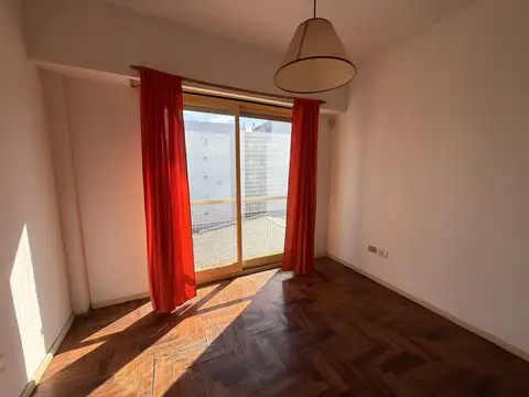 Luminoso y comodo 2 ambientes en venta