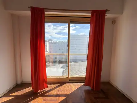 Juan Francisco Seguí 1900, Piso 6to