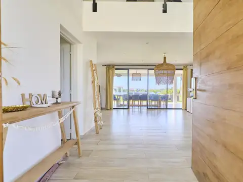 Venta Casa 4 ambientes en San Sebastian Pilar
