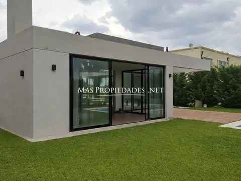 Venta Casa en Lagos de Canning 3 Dormitorios 100