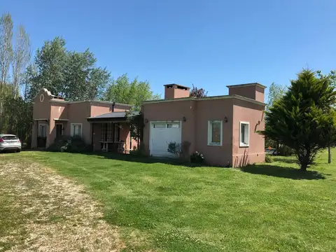 Casa En Barrio Cerrado De Chacras de Uribelarrea