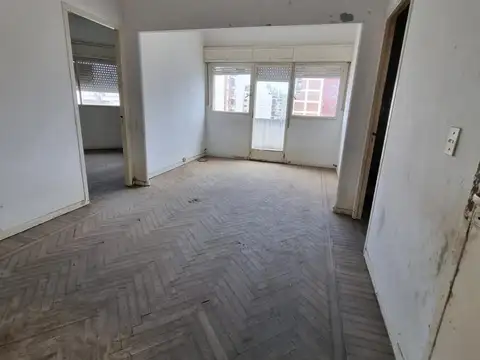 Departamento en venta - 3 Dormitorios 2 Baños - 92Mts2 - Flores