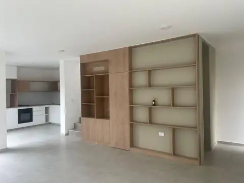 Casa Venta en Colinas de Manantiales 2 dormitorios 1 baño con patio