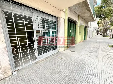 Local en alquiler a metros Av. Mosconi