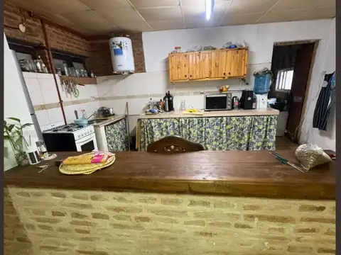 Venta de  Casa de 3 Dorm con Quincho B* Raota