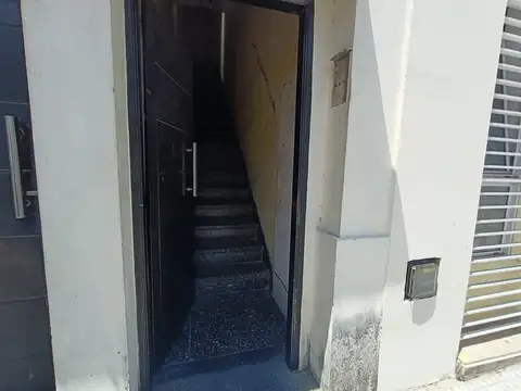 Depto Tipo Casa en Venta 46 años