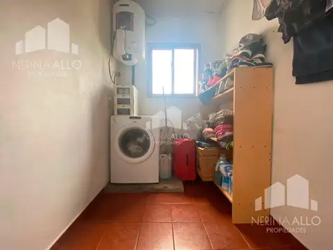 Local en Venta en Castelar Sur, USD 145.000