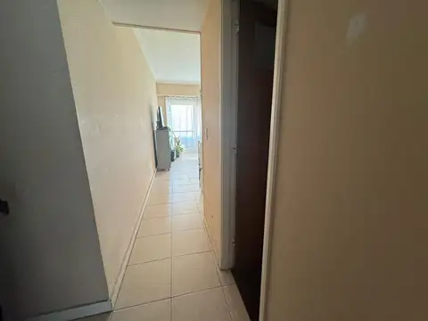 VENTA 2 AMBIENTES CON DEPENDENCIA BALCON AL FRENTE
