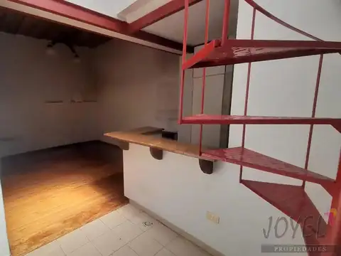Depto Tipo Casa en Alquiler al Este
