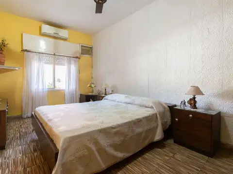 Casa Venta Rafael Castillo 3 Ambientes con LOCAL