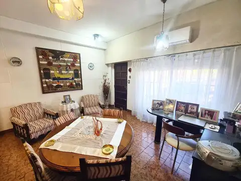 Depto Tipo Casa en Venta de 4 ambientes