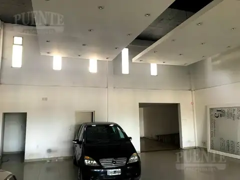 Excelente Local - Canning sobre la Ruta 52 - Venta con Inquilinos dentro hasta fines del 2026