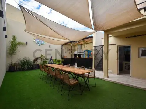 Estero Bellaco 100, Piso 0
