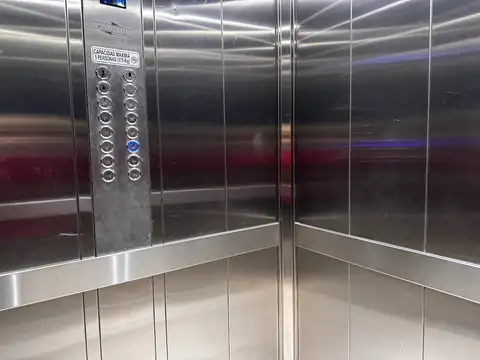 Departamento en Alquiler en Vicente López Vías / Maipú, $ 780.000