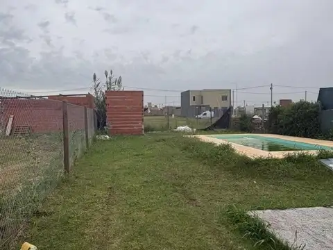 Parque Sarmiento 1800, Jardines de Esther, un dormitorio