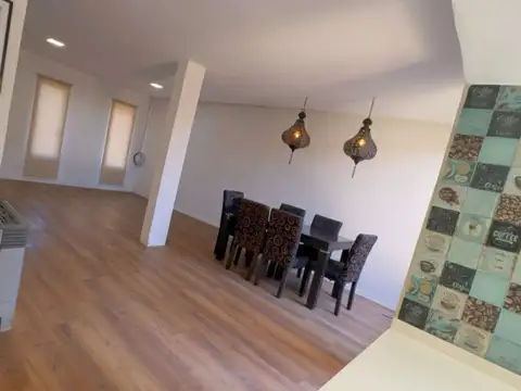 Casa en Venta en Banfield, USD 75.000