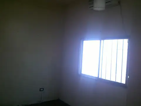 Depto Tipo Casa 4 ambientes con 1 baño