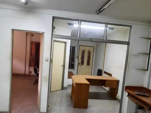 Galpon en Venta 40  mts Fondo