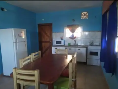 BLOCK CHALET + 3 DEPTOS - ZONA TALA SUR- A 2 CUADRAS DEL MAR