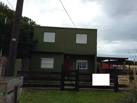 BLOCK CHALET + 3 DEPTOS - ZONA TALA SUR- A 2 CUADRAS DEL MAR