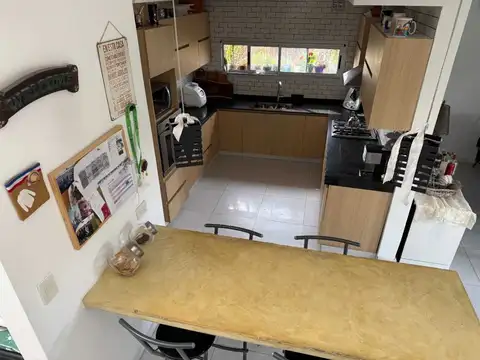 ALQUILER Casa 4 amb. en El Cantón Islas con Pileta