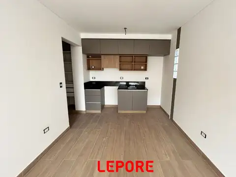Departamento en Venta en Chacarita, USD 85.300