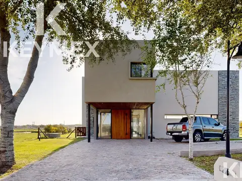 Casa en Venta 1 año