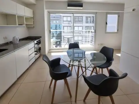 Valentín Virasoro 700