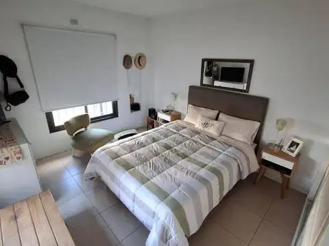 Depto Tipo Casa 2 ambientes con 1 baño