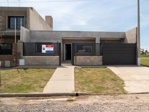 Casa en Venta en Pueblo Esther, USD 115.000