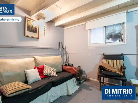 Depto Tipo Casa en Venta de 4 ambientes