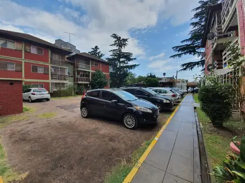 Emilio Mitre 246 , Piso PB