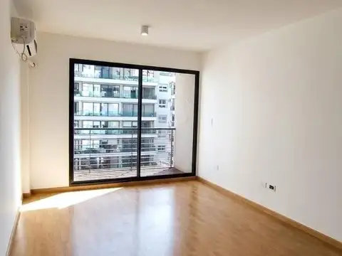 monoambiente sin muebles- temporario- disponible 15 de agosto