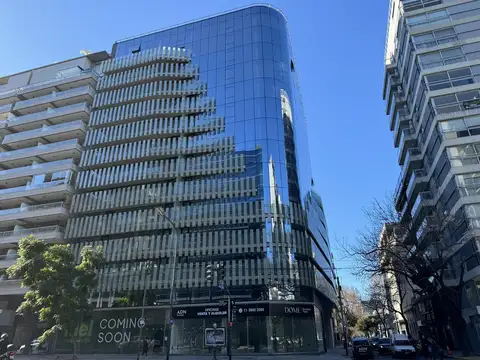 Alquiler Oficina en DOME de 93m2 mas patio de 57m2 con Cochera - Salas de Reunion y rooftop