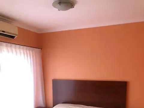 Casa en Venta en Quilmes Oeste, USD 240.000