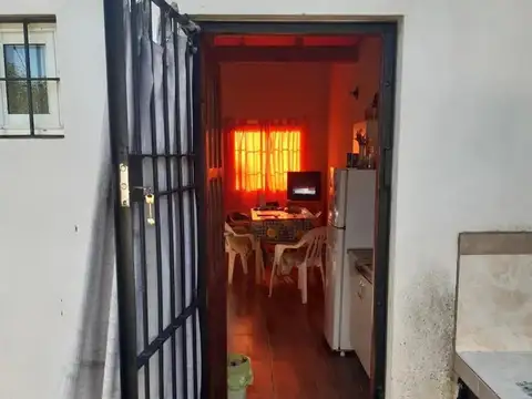 Depto Tipo Casa en Venta con 1 cocheras