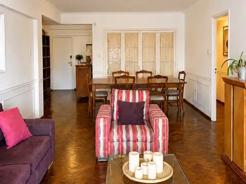 Departamento en Venta de 6 ambientes