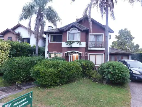 Casa  en Venta en Haras María Elena, Moreno