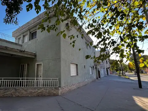 Avenida Belgrano 400