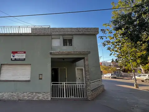 VENTA CASA AV. BELGRANO N°409 (Esq. Soler)