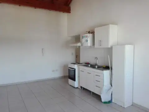 Departamento en Alquiler en Martín Coronado, $ 360.000