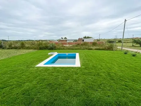 Casa 3 ambientes con 1 baño