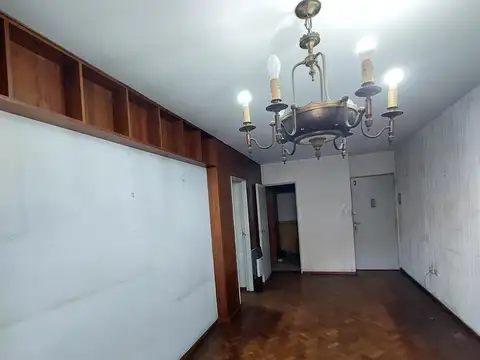 Santa Fe 2100, Piso 7