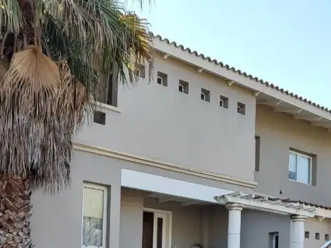 Casa en Venta en La Rufina, Countries y Barrios Cerrados en Córdoba Capital