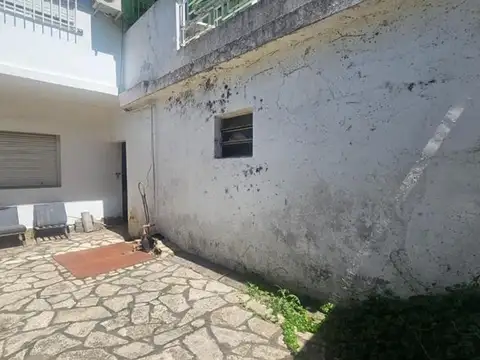Depto Tipo Casa en Venta con 3 cocheras